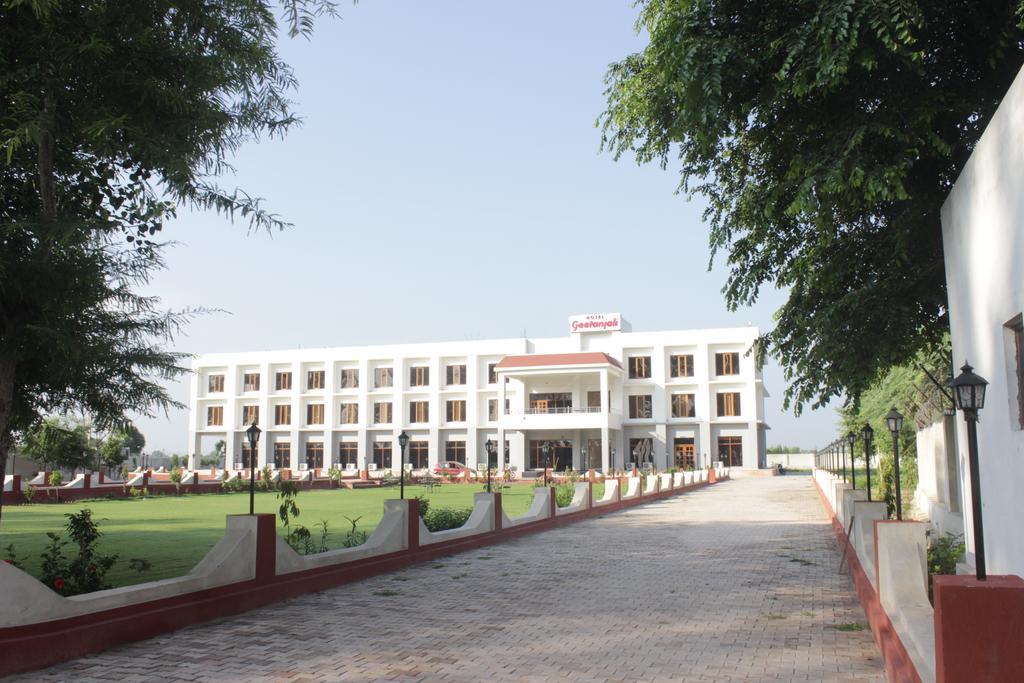 Geetanjali Hotel & Motel Bharatpur Kültér fotó