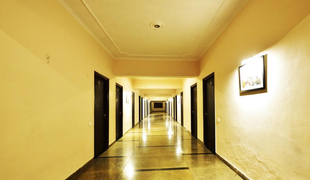 Geetanjali Hotel & Motel Bharatpur Kültér fotó